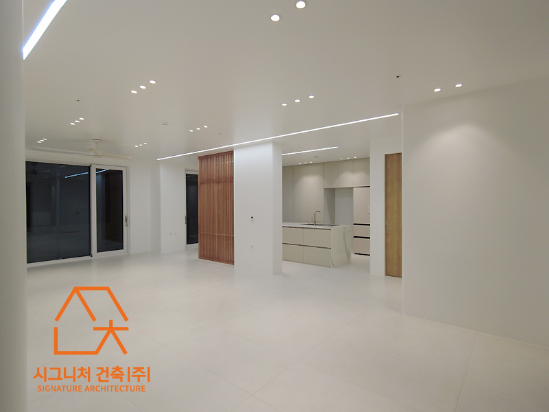 주거공간 - 동해 평릉택지 근린상가 주택 / 거실공사