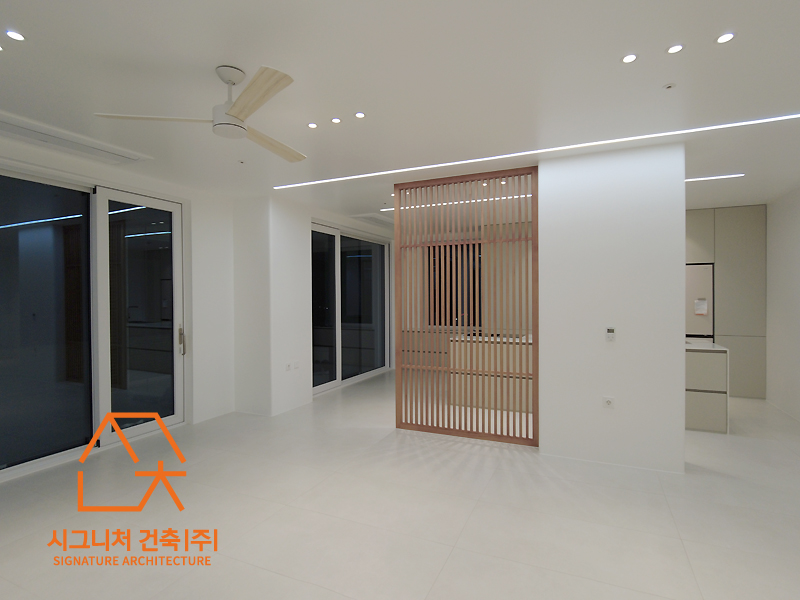 주거공간 - 동해 평릉택지 근린상가 주택 / 거실공사