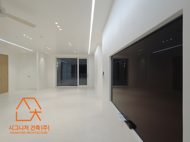 주거공간 - 동해 평릉택지 근린상가 주택 / 거실공사